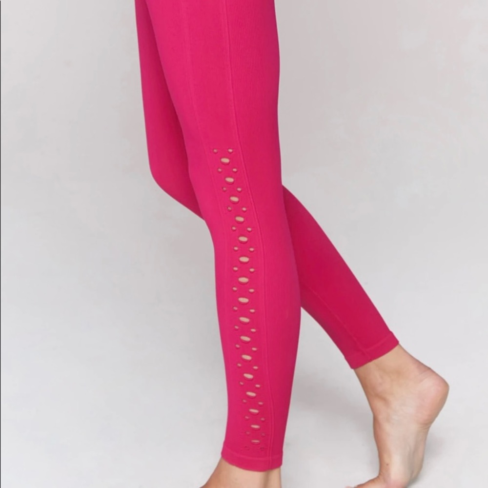 Spiritual Gangster pink high waist legging.